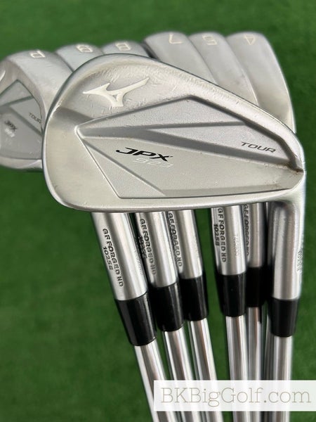 Mizuno JPX 923 Tour Iron Set 4-P / Dynamic Gold 120 Stiff