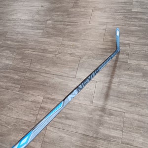 Senior Bauer Nexus 8000 Left Hand Hockey Stick PM9 (New)