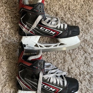 2021 CCM JetSpeed FT2 Hockey Skates Regular Width 8.5 (Used)