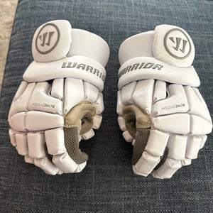 Warrior Burn Lacrosse Gloves Small (Used)