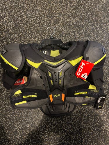 Large Junior CCM Tacks XF Shoulder Pads (New)