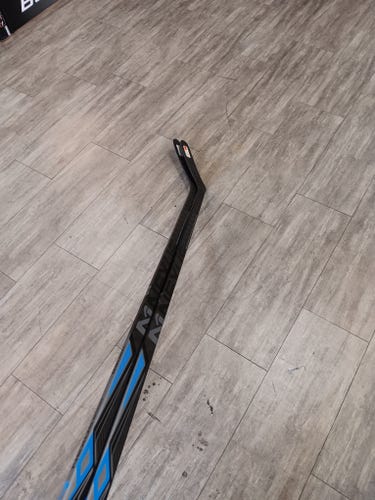 Senior Bauer Nexus 8000 Left Hand Hockey Stick PM9 (New)
