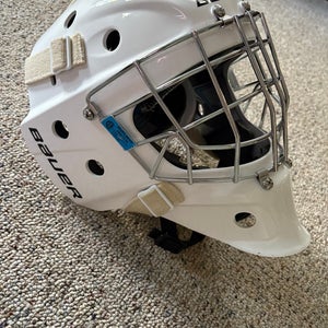 Medium Bauer Helmet (New)