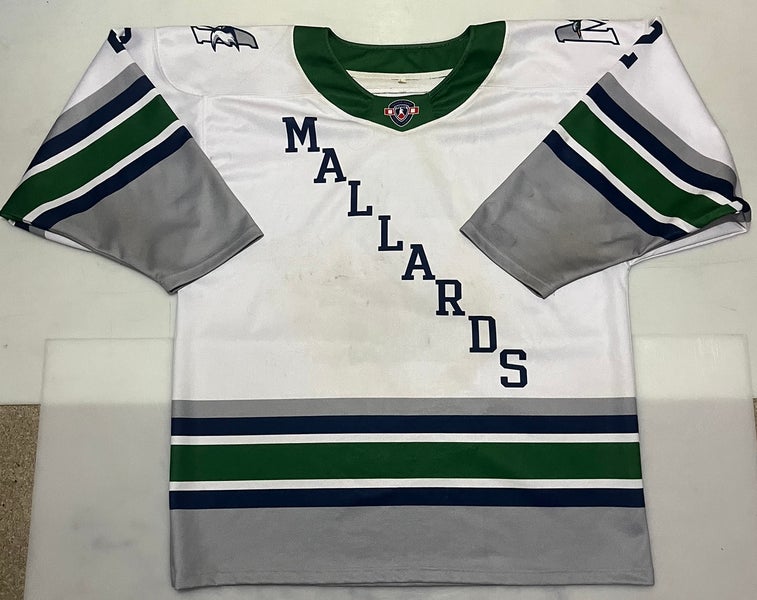 White XL Semi Pro hockey Jeresy #2