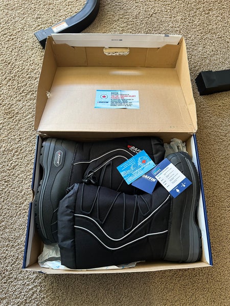 Baffin Icefield Snow Boots *Brand New* Size 10 Men, Size 11 Women