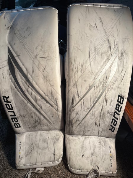 Senior Medium Bauer Hyperlite 2 pads