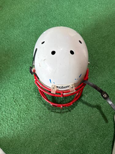 Small Youth Schutt Youth Recruit hybrid Helmet (Used)