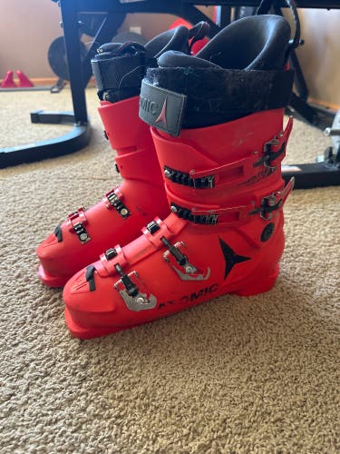 Atomic Redster Club Sport 110, Size 28.5 (Used)