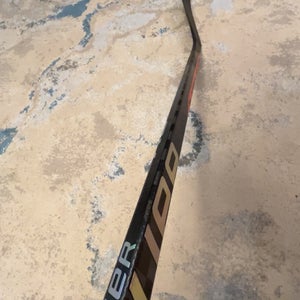 Bauer 2NPROXL Hossa Curve Pro Stock 77 Flex Left