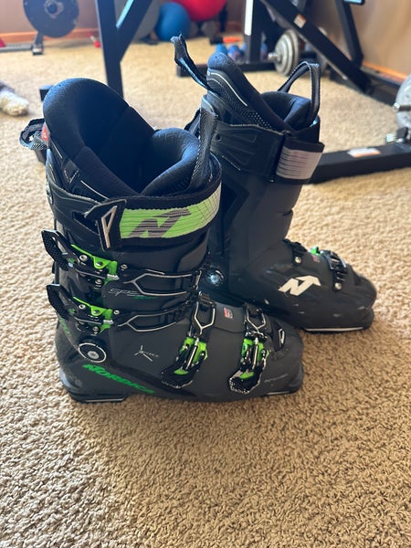 Used 26.5 Nordica SpeedMachine 120 flex