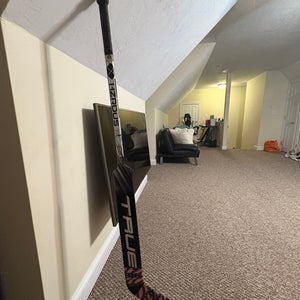 Junior True Hzrdus 7X Left Hand Hockey Stick (Used)