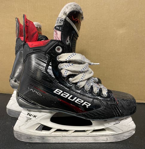 Bauer Vapor X4 Hockey Skates Size 5.5 Fit2
