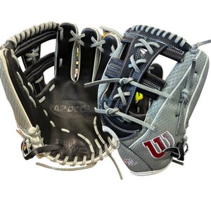 2024 Wilson RH Infield A2000 Baseball Glove 11.75" (New)
