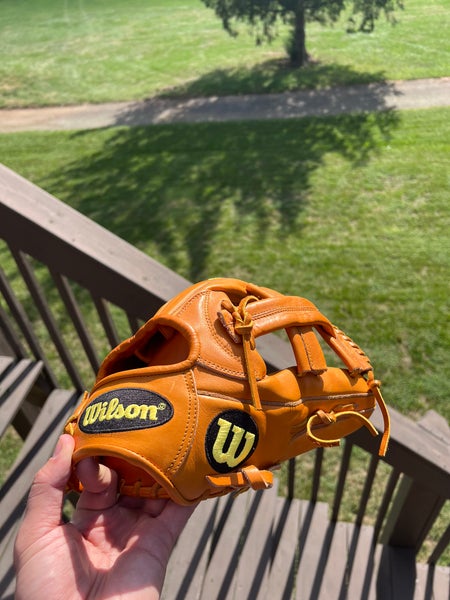 Wilson A2000 RH Infield Baseball Glove 11.75" (Used)