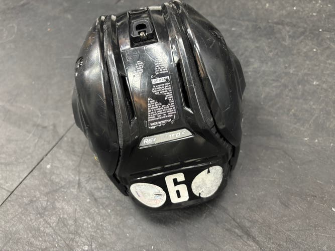 Medium Bauer Re-Akt 150 Helmet (Used)