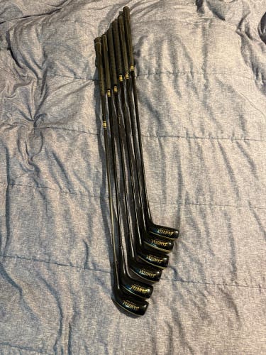 Men's Samurai Competitive Edge LCG Right Handed Iron Set Regular Flex Graphite Shaft 3,5,7,8,9,10