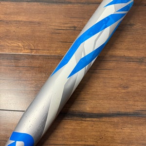 Demarini CF Zen 30/19 (-11) Fastpitch Softball Bat