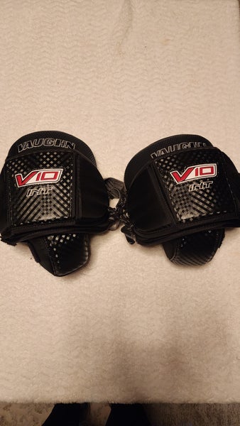 Vaughn V10 Intermediate Knee Pads (Used)
