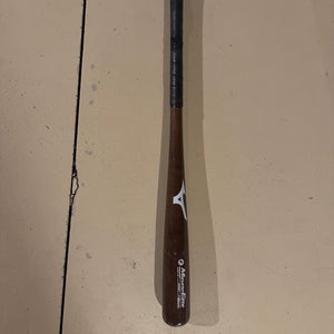 Mizuno Bat (-8) 23 oz 31" (Used)