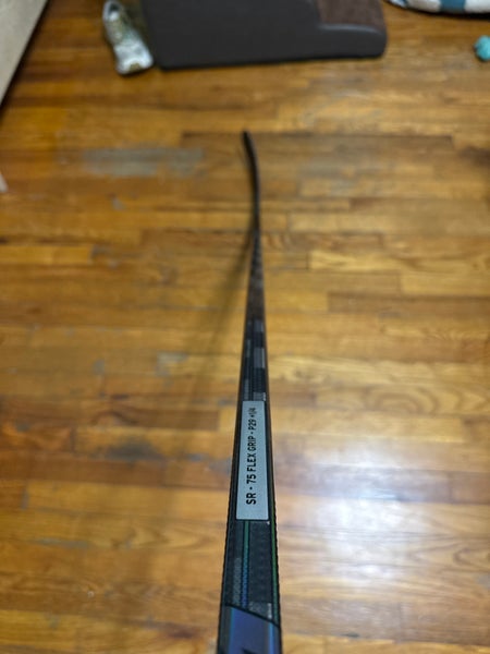 Senior CCM Xf ghost Right Handed Hockey Stick P29+1/4 (New)