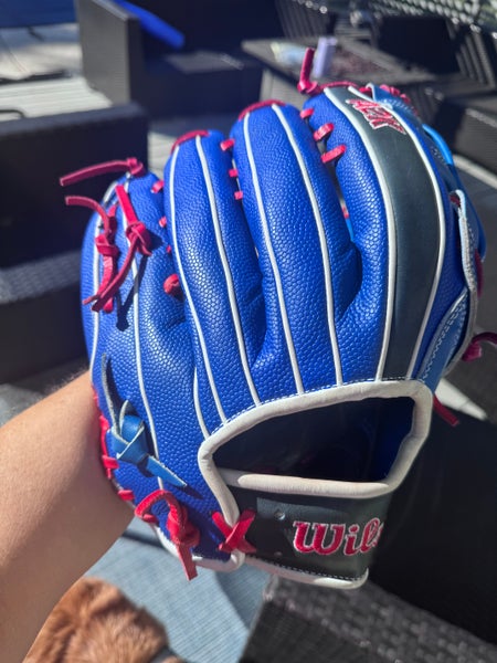 Mookie Betts 2024 Wilson RH Outfield A2K Baseball Glove 12.5" (New)