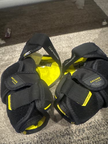 Intermediate Large Bauer supreme 3s Elbow Pads (New)