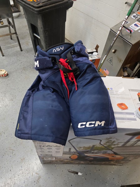 Men's Junior Medium CCM Tacks AS-V Hockey Pants (Used)