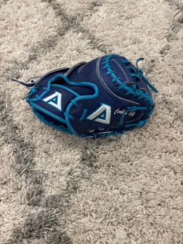 Akadema RH Catcher's Baseball Glove 32.5" (New)