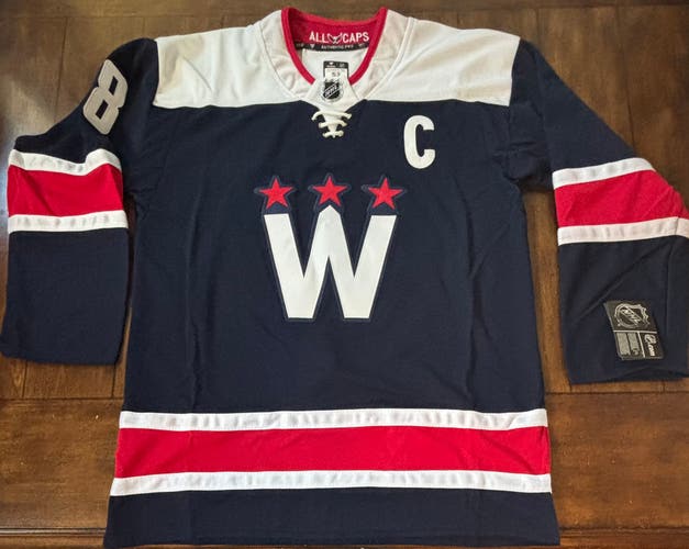 Washington Capitals Alexander Ovechkin Adult Large (52) New With Tags