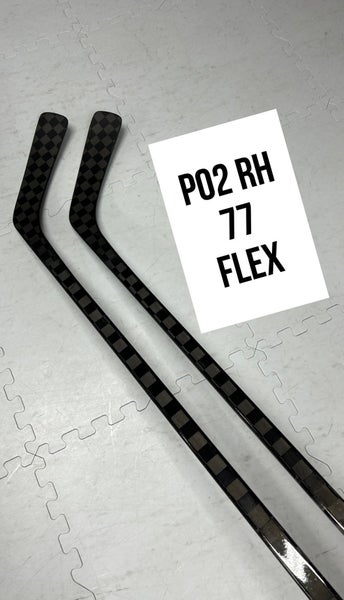 Senior(2x)Right P02 70 Flex Lidstrom ProBlackStock™ Unbranded Blackouts Pro Stock Nexus Hockey Stick