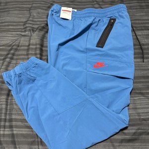 Men's Nike Air Max Therma-FIT Jogger Pants Size L Cobalt Blue FN0242-457