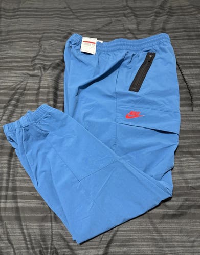 Men's Nike Air Max Therma-FIT Jogger Pants Size L Cobalt Blue FN0242-457