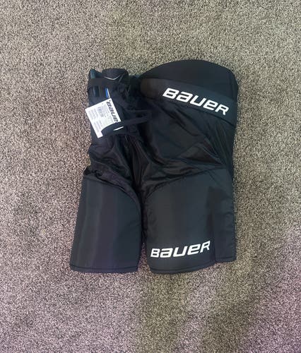 Men's Intermediate Large Bauer Hockey Pants (New)