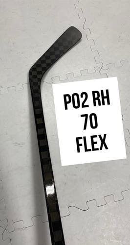Senior(1x)Right P02 70 Flex ProBlackStock™ Unbranded Blackouts Pro Stock Nexus Hockey Sticks