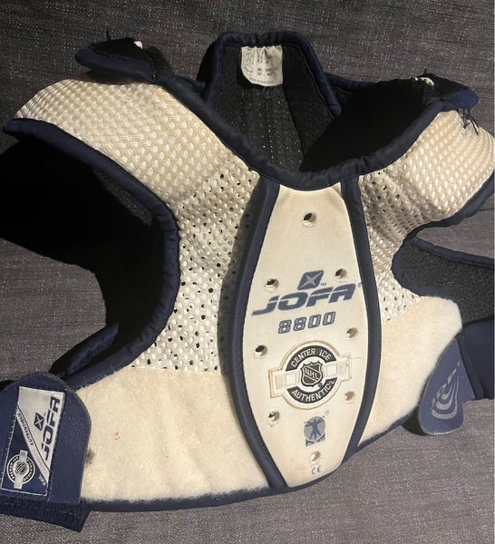 Medium Senior Jofa 8800 Shoulder Pads (Used)