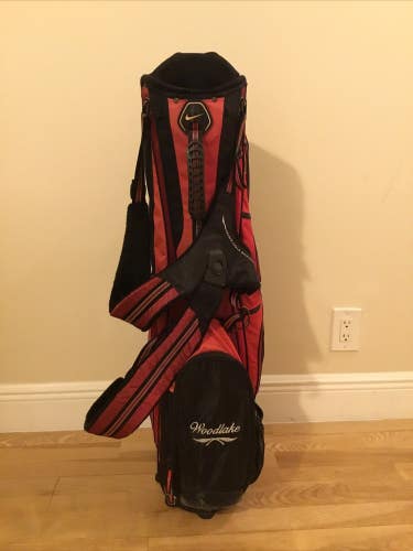 Nike Extreme Sport Stand Golf Bag With 8-way Dividers & Rain Cover