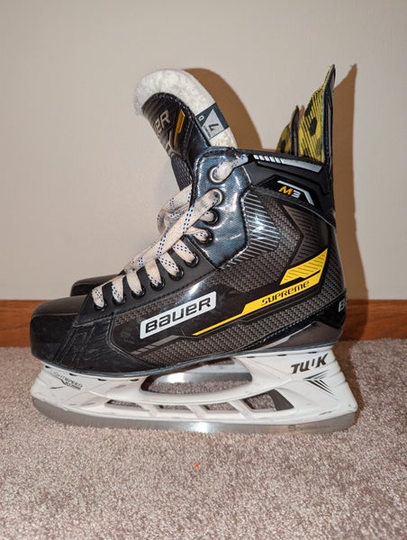 2024 Bauer Supreme M3 Hockey Skates Regular Width 7 (Used)