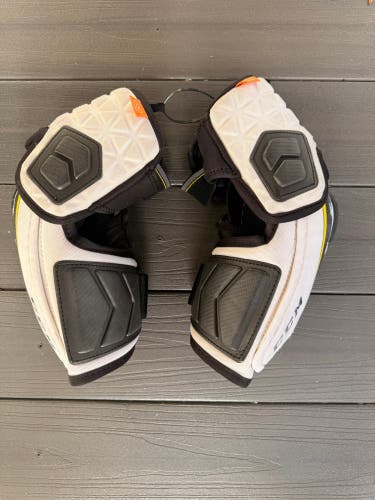 CCM Ultra Tacks Pro NHL Pro Stock Ice Hockey Player Elbow Pads Protective Size Senior Large