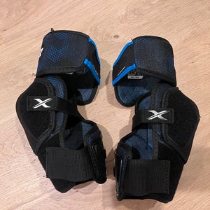 Senior Medium Bauer Bauer X Elbow Pads (Used)