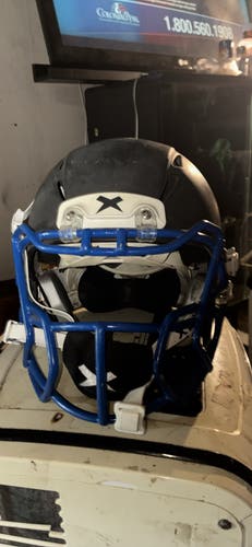 Large Youth Xenith X2E Helmet (Used)