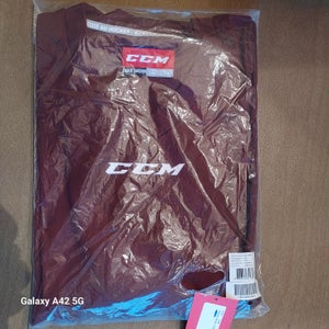 Maroon Goalie cut Adult Unisex CCM 5000 Practice Jersey (New)