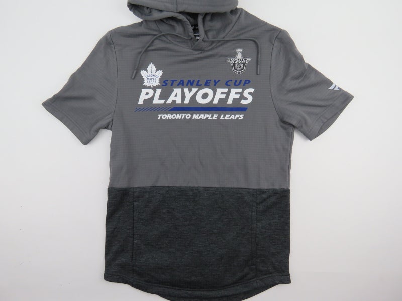 Team Issued Toronto Maple Leafs NHL Staley Cup Short Sleeve Hoodie Shirt Small