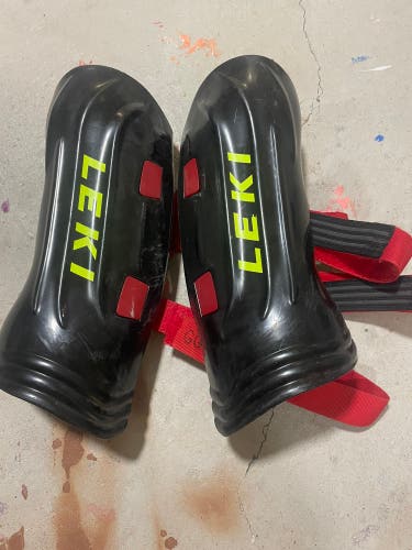 Shin Guards One Size Fits All Leki Shin Guard (Used)