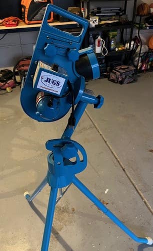 (Used)Jugs Lite-Flite Pitching Machine