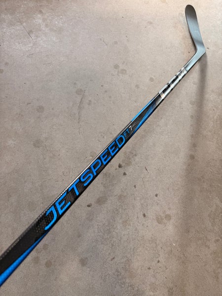 70 Flex P28M Senior CCM Jetspeed FT7 Pro Left Hand Hockey Stick Pro Stock (New) NCAA