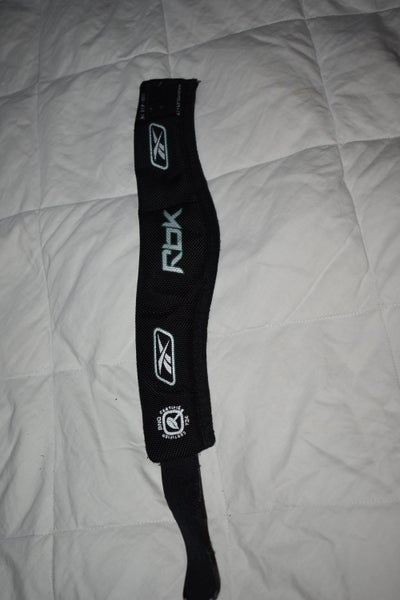 Reebok 3K Hockey Neck Guard, Black, XS/S (8.5-12.5")