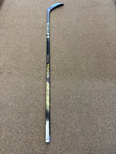 Senior CCM Tacks AS-VI Pro Left Hand Hockey Stick P28 (New)