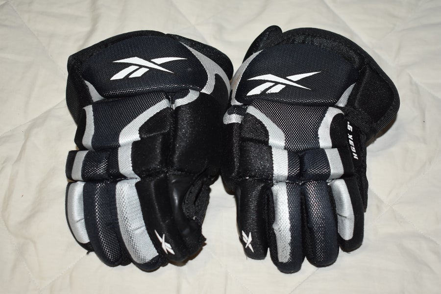 Reebok 3K Kinetic Fit Hockey Gloves, 9 Inches - Great Condition!
