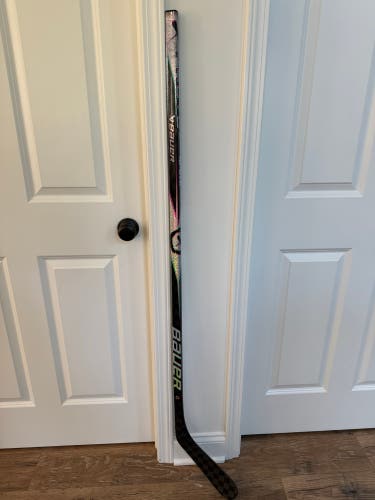 Junior Bauer Proto2 Left Hand Hockey Stick P92