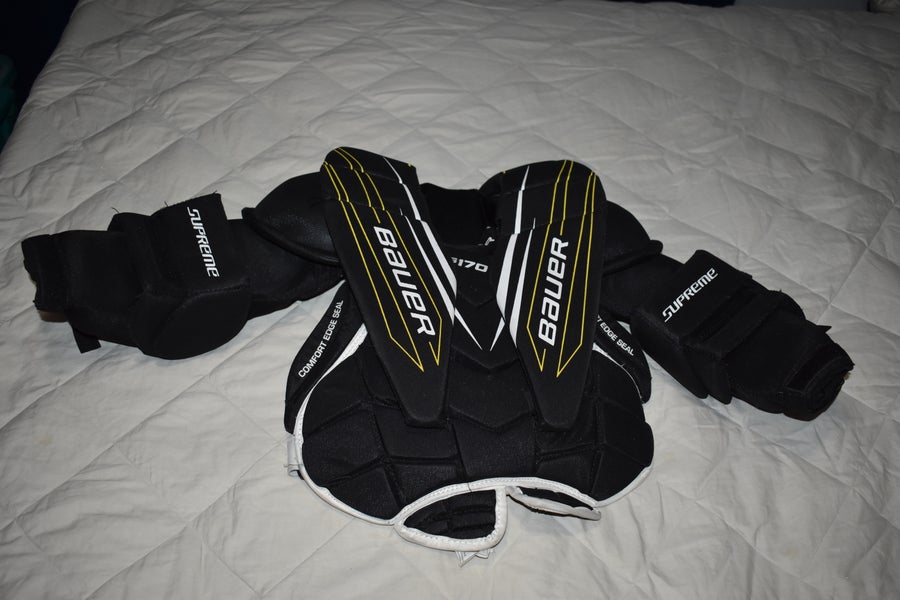 Bauer Supreme S170 Hockey Goalie Chest Protector, Junior Large - Great Condition!